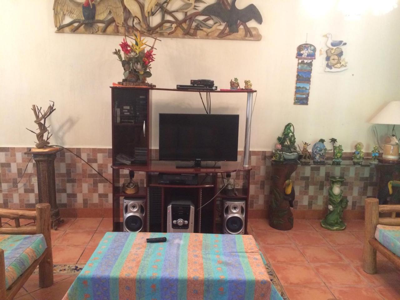 Casa Canta Rana Fronteras Exterior photo